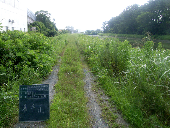 写真：河川除草清掃等委託業務8のイメージ