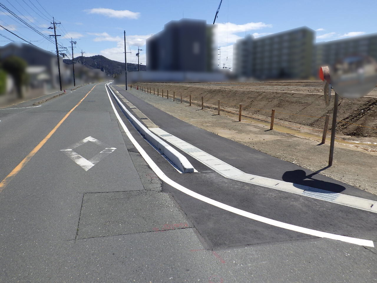写真：路面排水工事1のイメージ